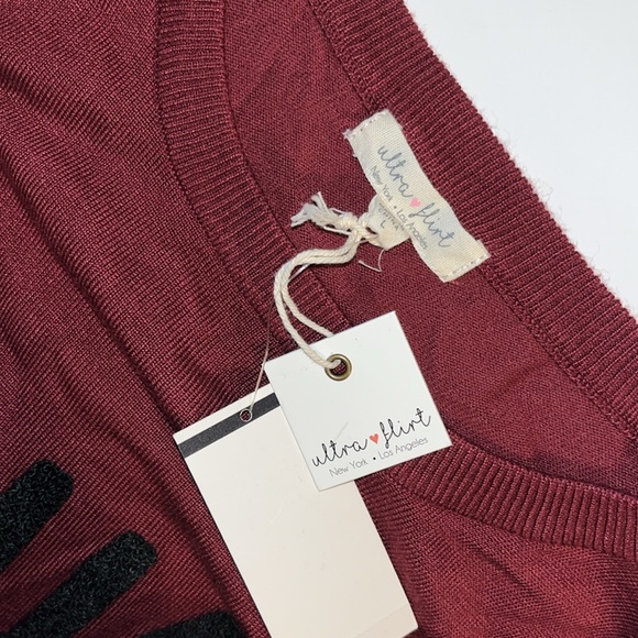 Sweater - Picture 5 of 5